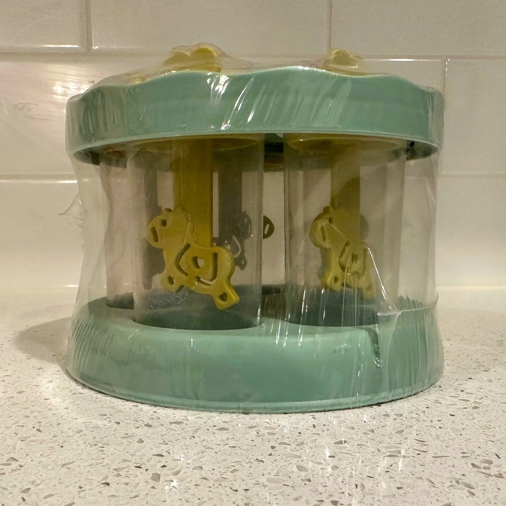 Carousel 🎠 popsicle mold